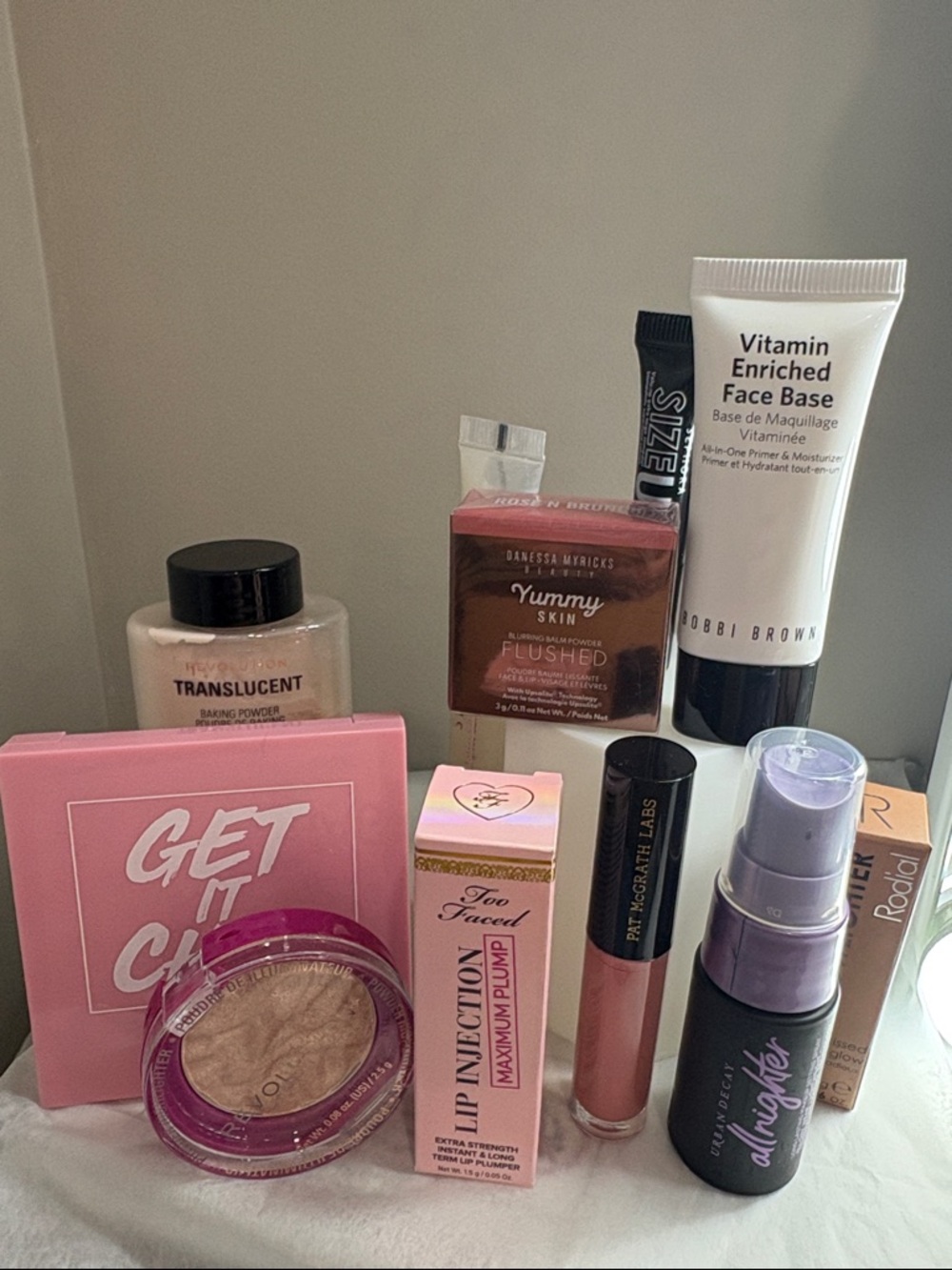 SEPHORA AND MORE MAKEUP MINIS TRAVEL SET, NEW AND UNUSED, TARTE, BOBBI BROWN, DM